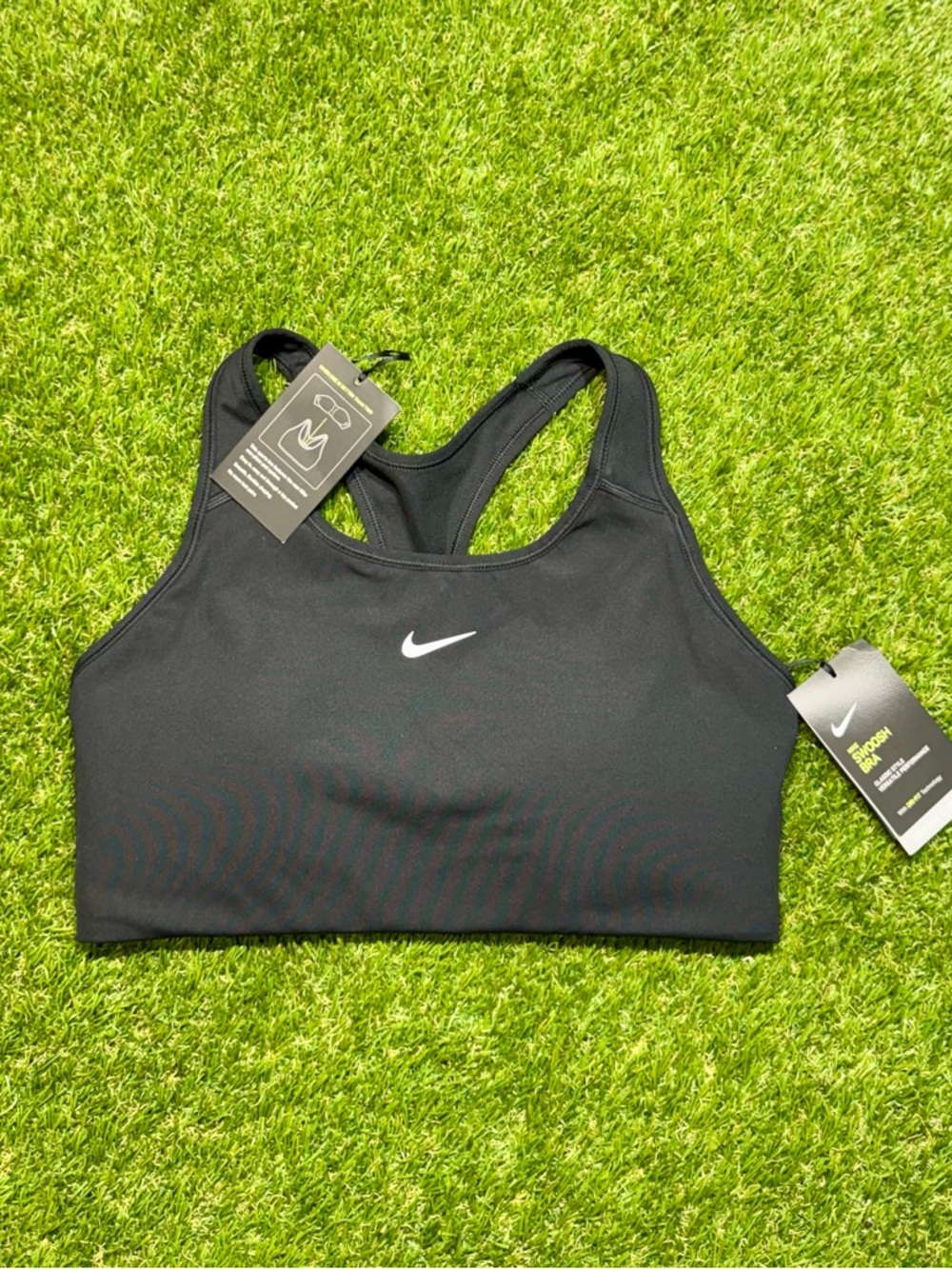 NWT Nike Dri-Fit Swoosh Sports Bra Women’s Size Large Black/White BRAND NEW